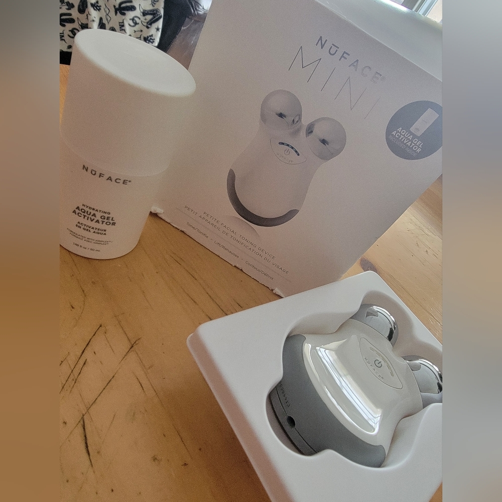 NuFace Mini Facial Toning Device - Silver and White